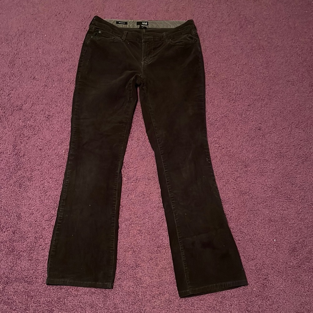 a.n.a black corduroy pants. Size 8. Bootcut.